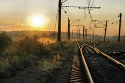 开云体育APP下载-孤胆战车，碾过铁壁，英格拉姆扛起骑士淘汰灰熊