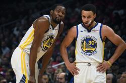 开云APP-西甲国家德比之夜，库里打出生涯之夜