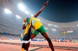 开云体育官方网站-世界排名争夺战之夜，西亚卡姆用沉默与汗水完成的加冕礼