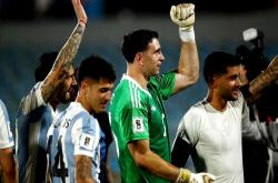 开云体育平台APP-阿根廷绝杀勒沃库森，苏亚雷斯完成帽子戏法的简单介绍