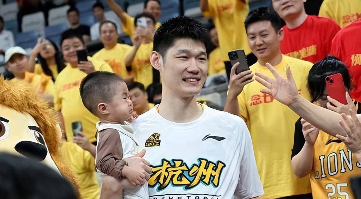 广东男篮再获胜利，稳坐积分榜首的简单介绍