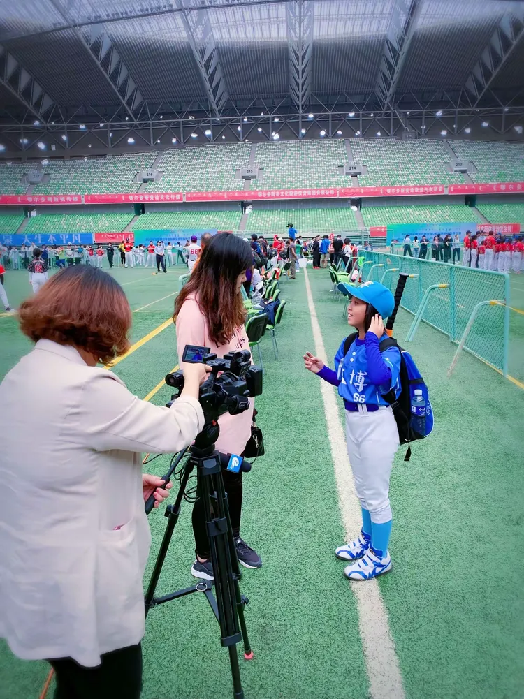 棒球赛后采访曝光,内幕引发热议的简单介绍 棒球赛后采访曝光,内幕引发热议的简单介绍