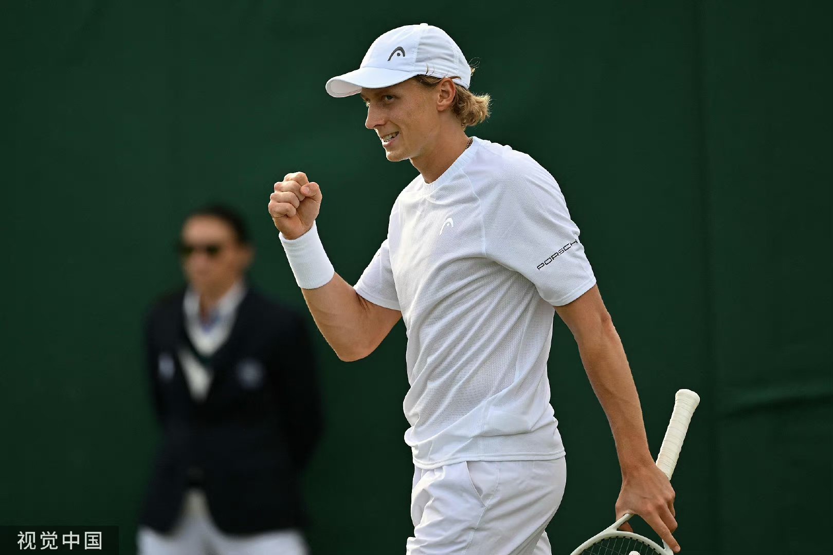 戴维斯杯逆转年终总决赛,兹维列夫高光表现 戴维斯杯逆转年终总决赛,兹维列夫高光表现