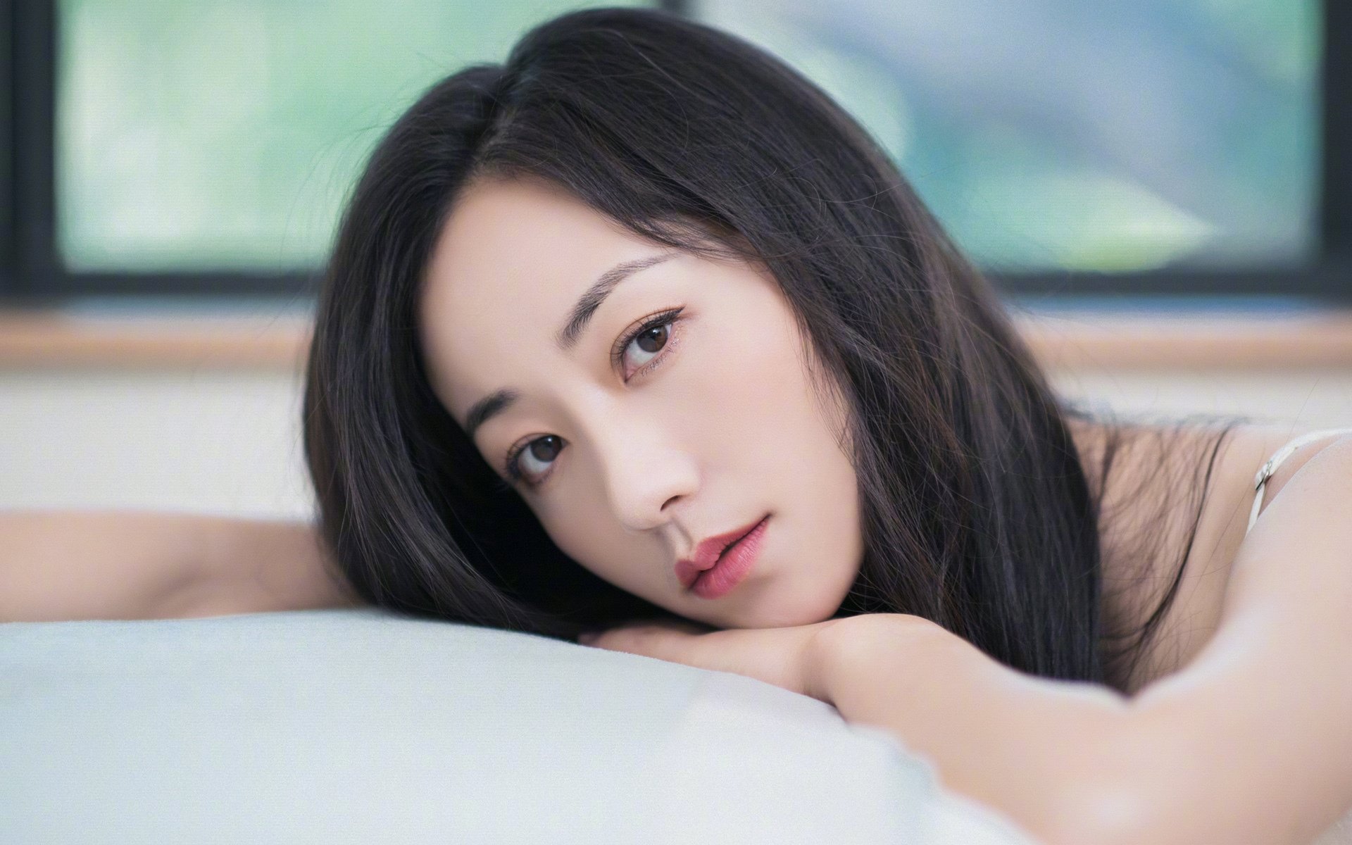 压力淬炼璀璨,哈利伯顿的爆发与勇士的封锁艺术