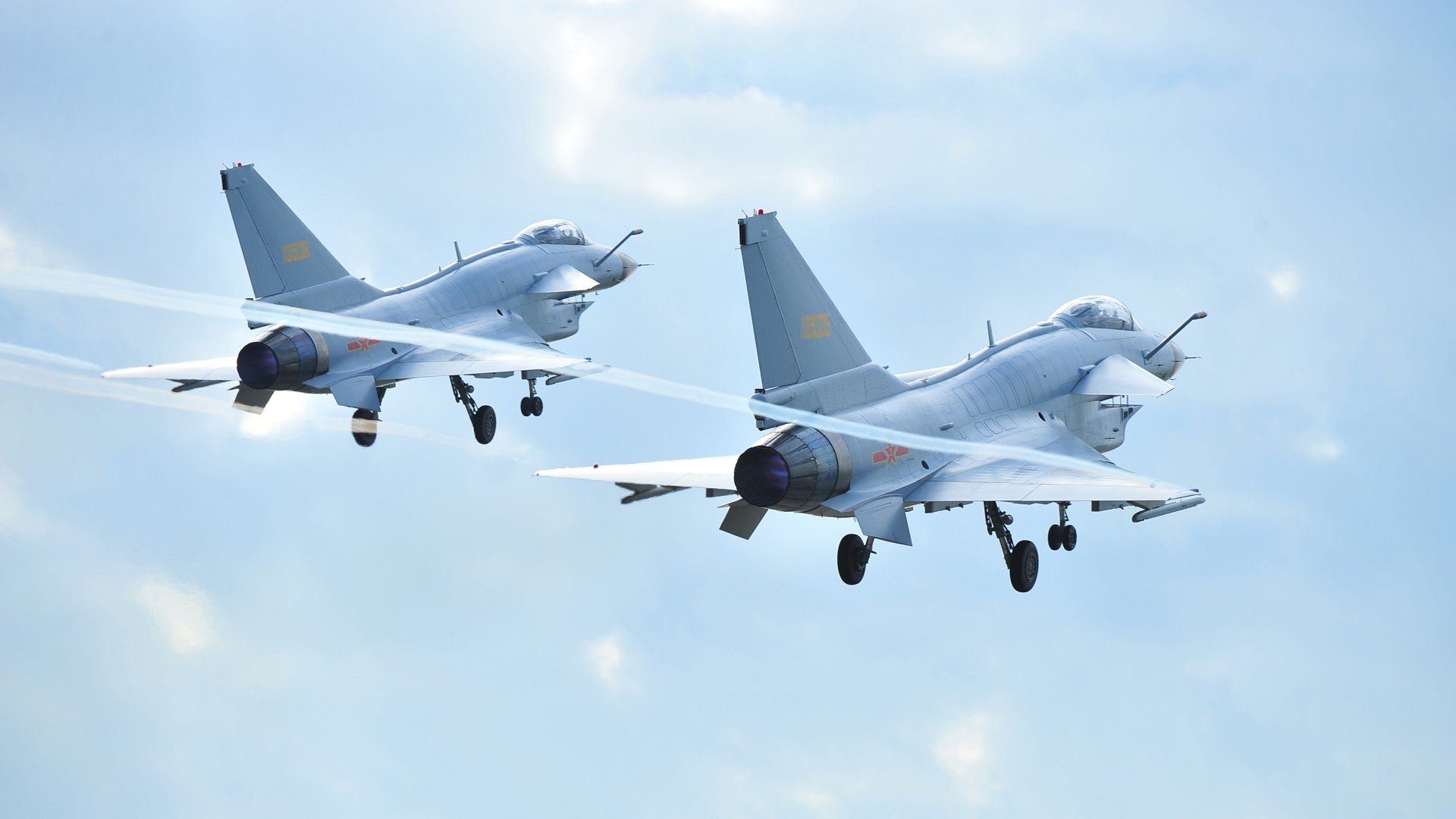 年度焦点之战之夜,贝恩三分如雨,刷新纪录照亮球场