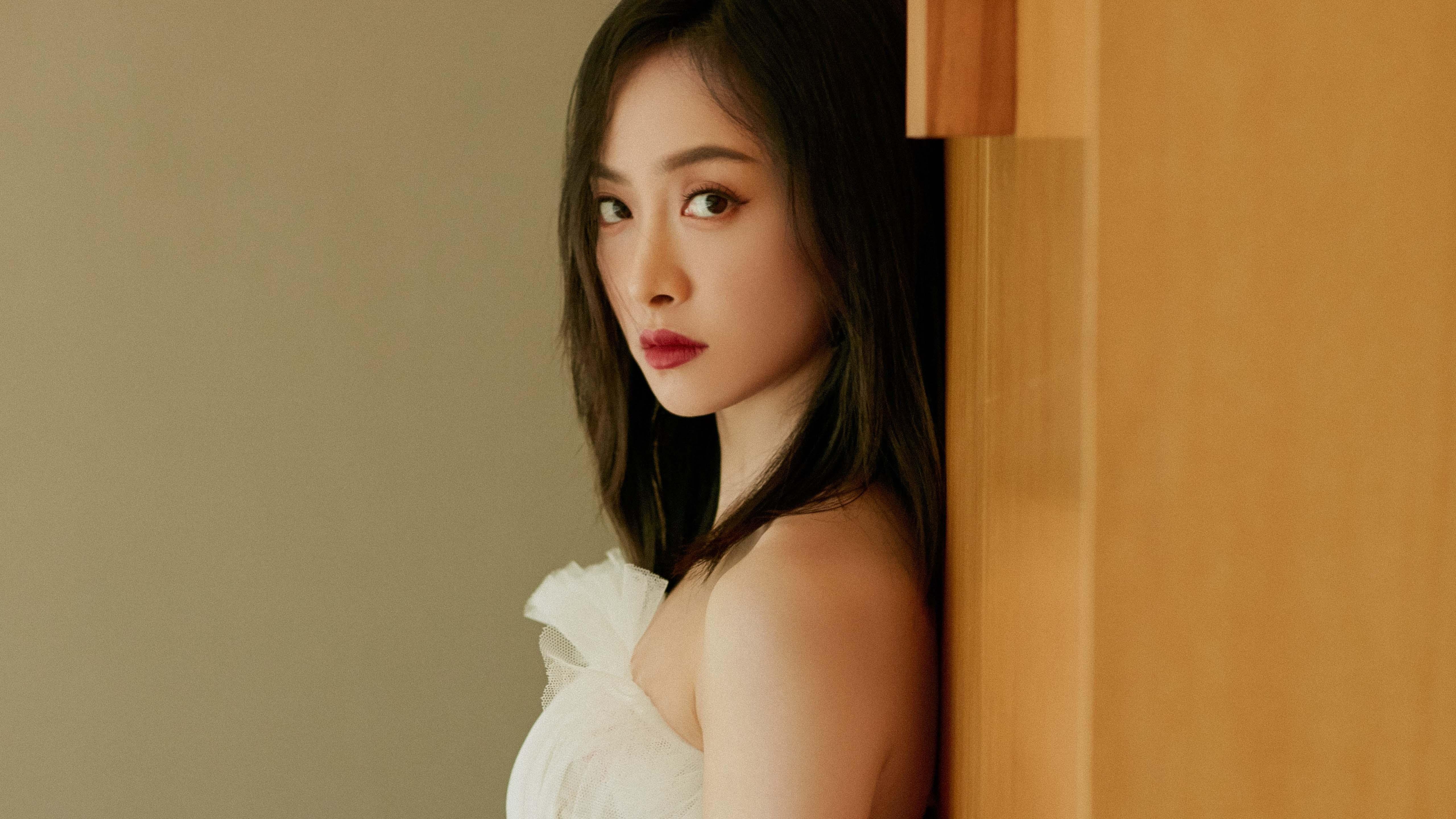 深圳队鏖战爵士,范弗利特无解表现主宰比赛