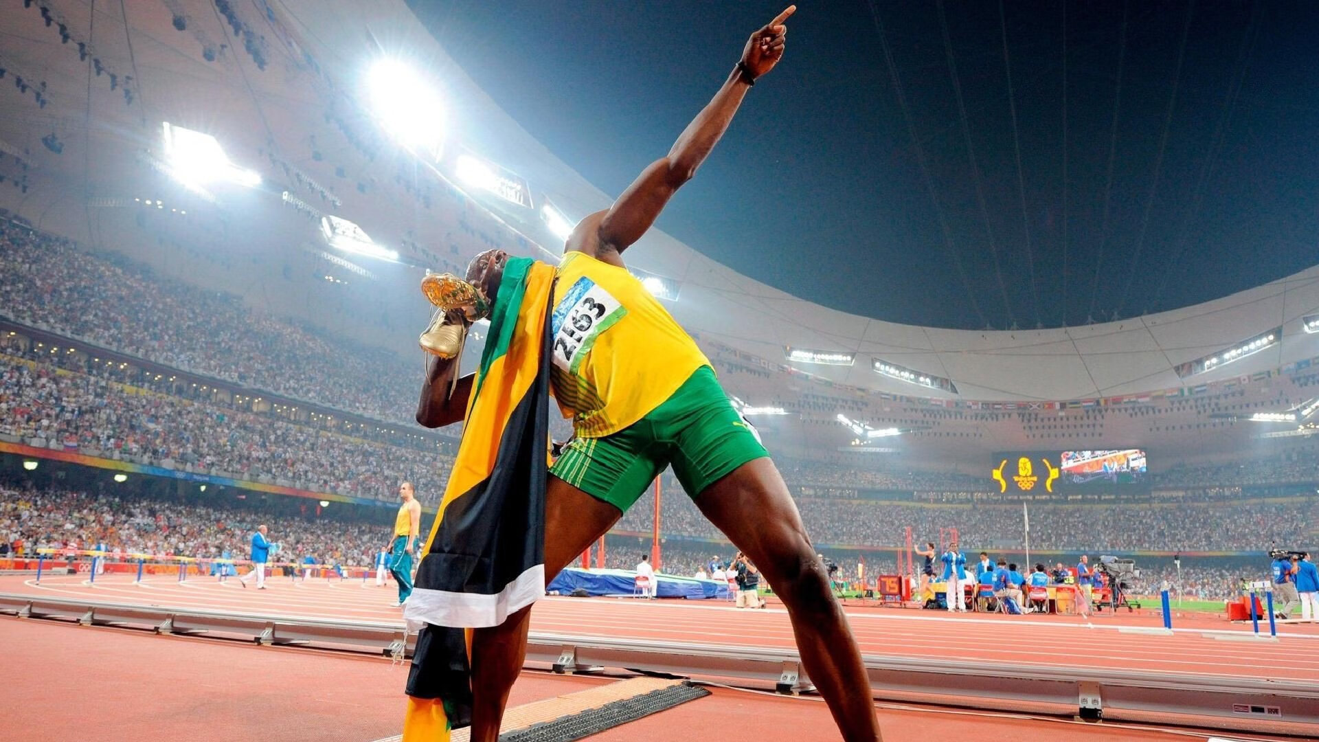 世界排名争夺战之夜,西亚卡姆用沉默与汗水完成的加冕礼