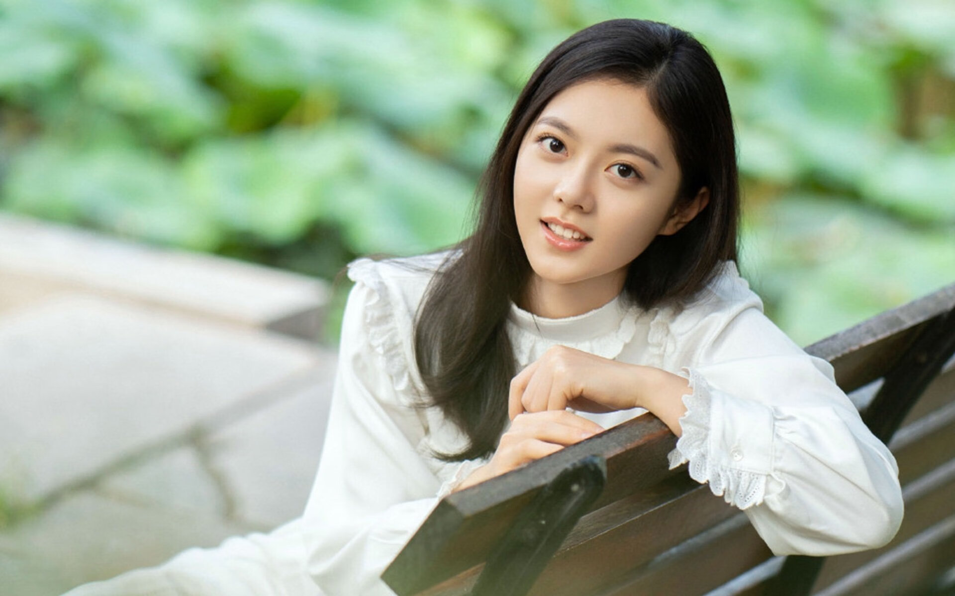 夜幕下的王权更迭，罗德里戈的致命两击与一个王朝的加冕礼